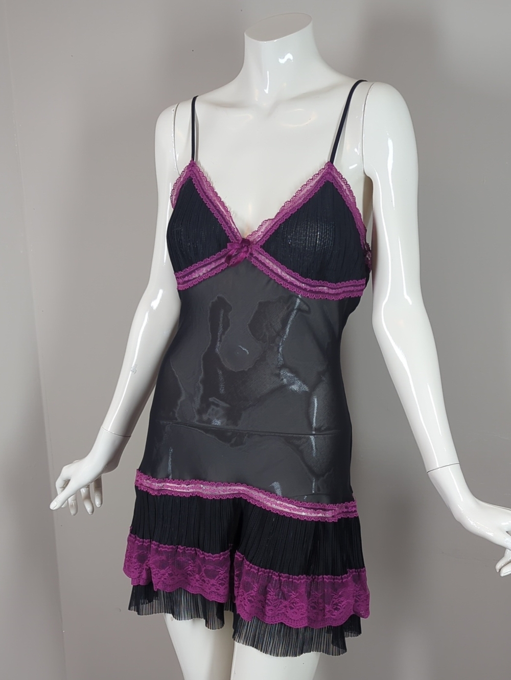 La Vie En Rose Y2K Sheer Black and Purple Lace Chemise Nightdress